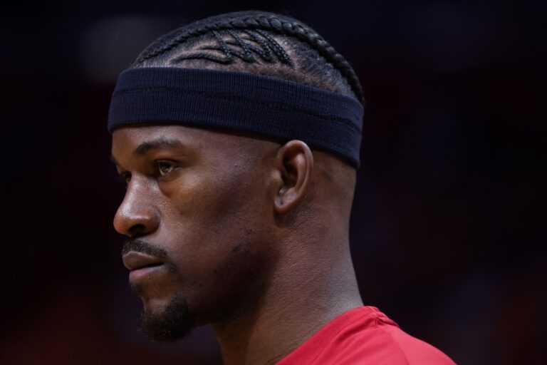 Jimmy Butler não planeja assinar extensão com o Heat, diz jornalista jimmy-butler-nao-planeja-assinar-extensao-com-o-heat,-diz-jornalista