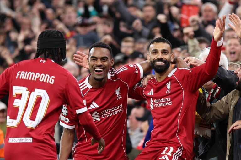 Uefa adota novas regras para cartões e cronômetros nos estádios uefa-adota-novas-regras-para-cartoes-e-cronometros-nos-estadios